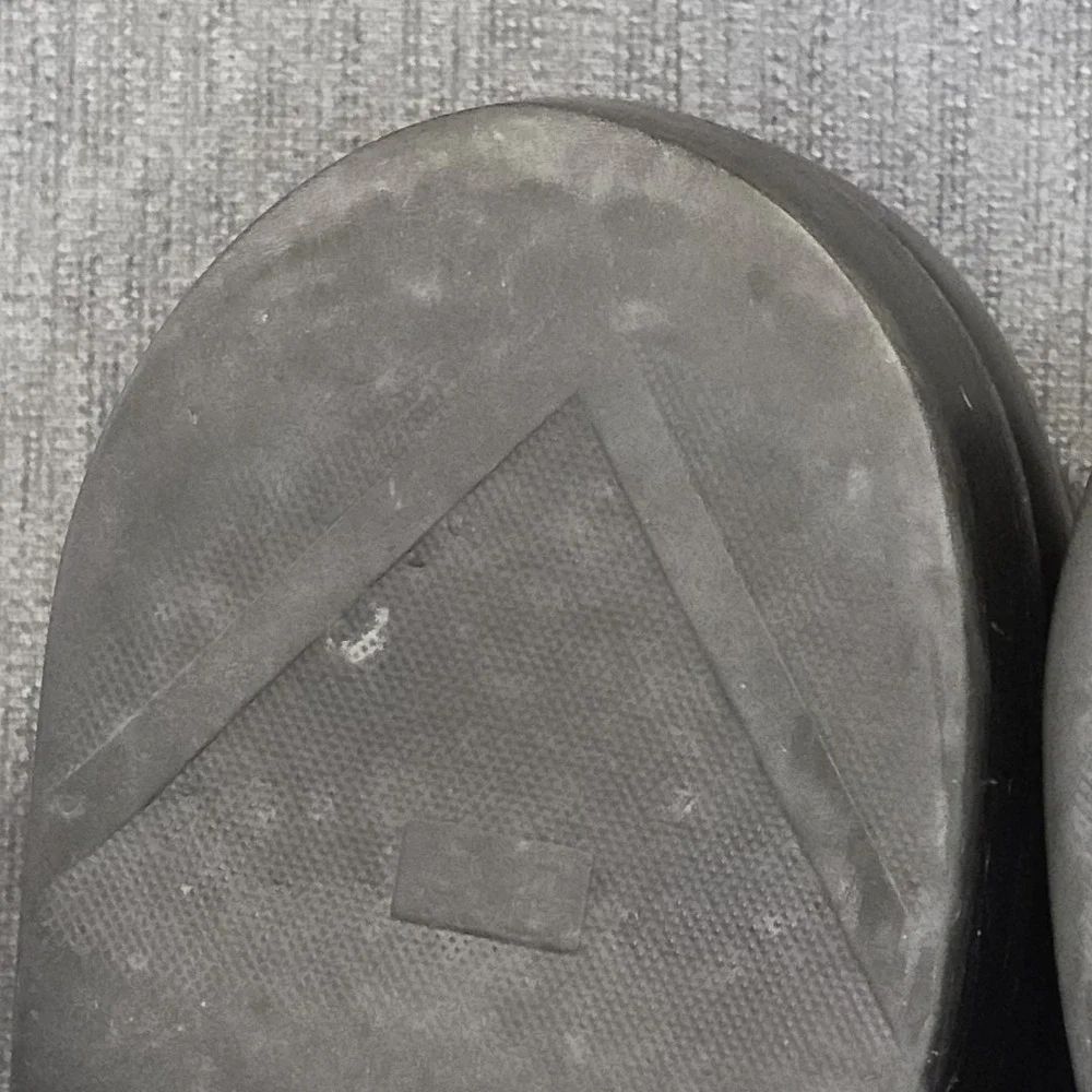 Allen Edmonds 